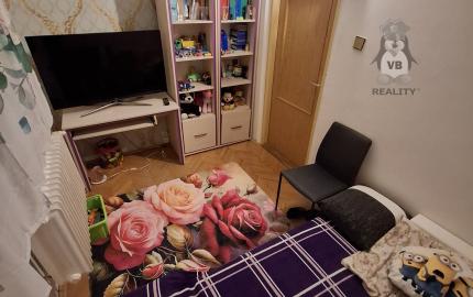 4-izbový byt, na sídlisku Tarča