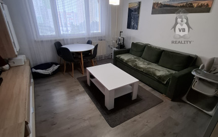 prerobený 3-izbový byt s loggiou na sídlisku Západ 1