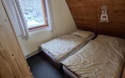 prerobená chata na celoročné bývanie v Poráčskej doline