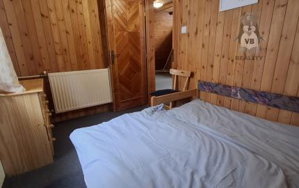prerobená chata na celoročné bývanie v Poráčskej doline