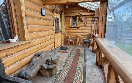 Rodinný domček s ďalšou samostatnou bytovou jednotkou