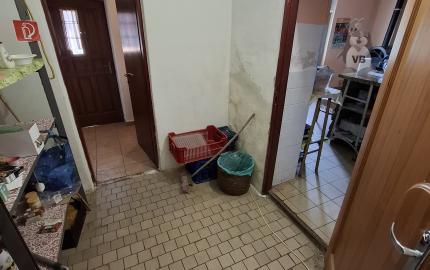 Podnikateľský objekt so strategickou polohou v obci Žehra
