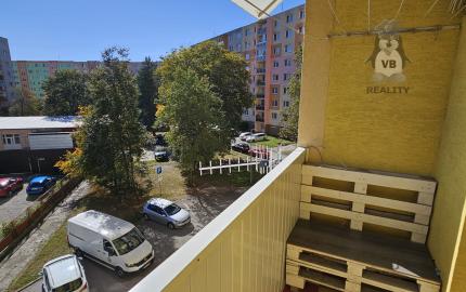 Moderný 3-izbový byt s balkónom po kompletnej rekonštrukcii - sídlisko Mier, Spišská Nová Ves