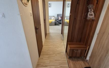 2-izbový byt s loggiou na sídlisku Tarča – Topoľová ulica