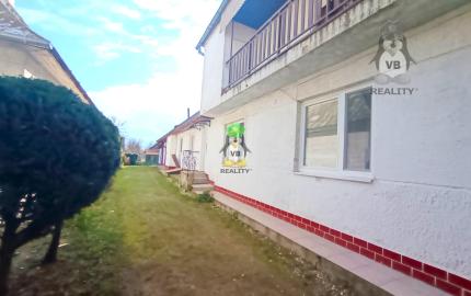 6- izbový rodinný dom 2164 m2, Záhor