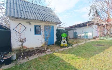 6- izbový rodinný dom 2164 m2, Záhor