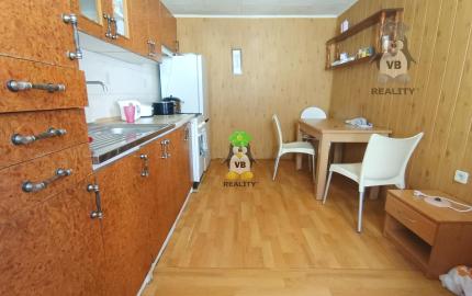 6- izbový rodinný dom 2164 m2, Záhor