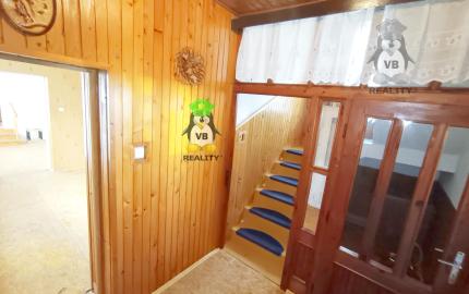 6- izbový rodinný dom 2164 m2, Záhor