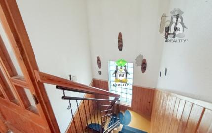 6- izbový rodinný dom 2164 m2, Záhor