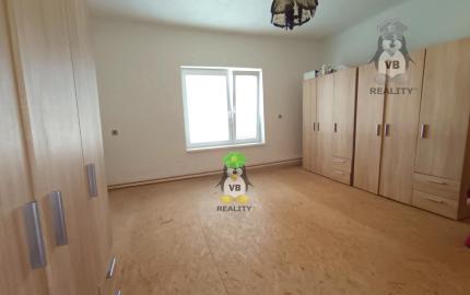 6- izbový rodinný dom 2164 m2, Záhor