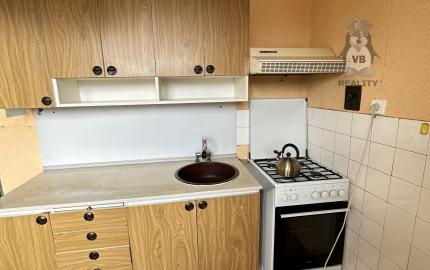 Byt 2+1 s loggiou centrum, Sp. Nová Ves