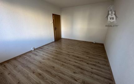 Byt 1+1 sídl. Mier, Sp. Nová Ves