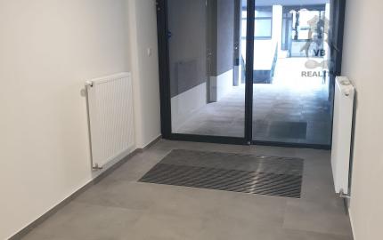 Prenájom kancelárskych priestorov v OC DRUŽBA na sídlisku Tarča, Spišská Nová Ves