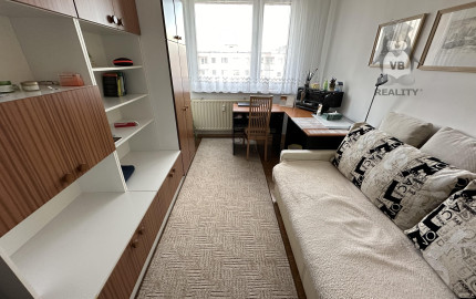 Byt 5+1 s loggiou sídl. Mier, Sp. Nová Ves