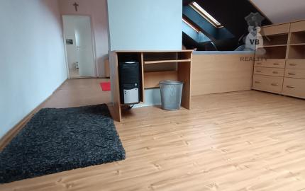 Mezonetový byt v centre mesta Sp. Nová Ves