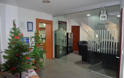 Relaxačný dom Vitálny svet + podkrovné kancelárie, Krompachy