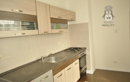 Tehlový byt 2+1 s vlastným kúrením, Levoča