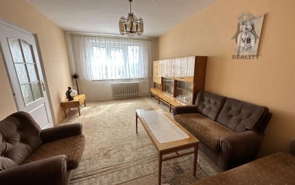 Byt 3+1 s loggiou centrum, Sp. Nová Ves