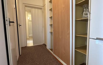 Byt 3+1 s loggiou centrum, Sp. Nová Ves