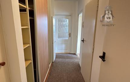 Byt 3+1 s loggiou centrum, Sp. Nová Ves