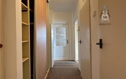 Byt 3+1 s loggiou centrum, Sp. Nová Ves