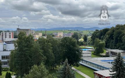 Byt 3+1 s loggiou centrum, Sp. Nová Ves