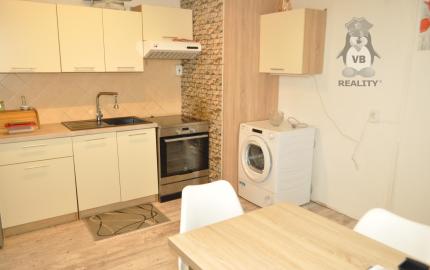 Byt 3+1 s loggiou, Spišská Nová Ves