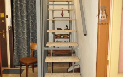 Mezonetový byt 4+1 s loggiou, centrum Spišská Nová Ves