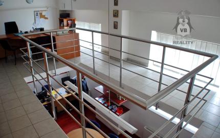 Prenájom priestorov, centrum Sp. Nová Ves