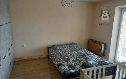 Byt 2+1 s balkónom prerobený na 3.izbový sídl. Rozvoj, Levoča