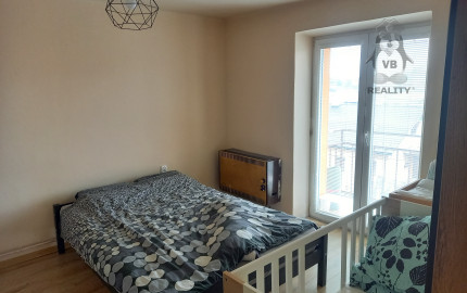 Byt 2+1 s balkónom prerobený na 3.izbový sídl. Rozvoj, Levoča