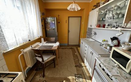 Byt 3+1 s balkónom a garážou Levoča