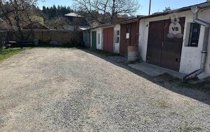 Byt 3+1 s balkónom a garážou Levoča