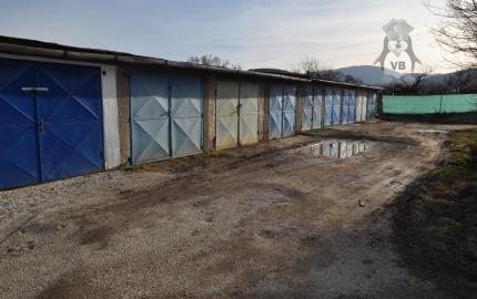 Garáž, sídl. Tarča, Sp. Nová Ves