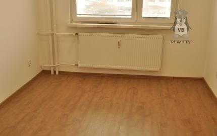 Byt 3+1 s loggiou, sídl. Západ 1, Sp. Nová Ves