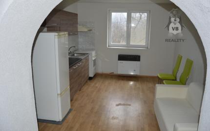 Čiastočne zariadený byt 2+1 v Rudňanoch