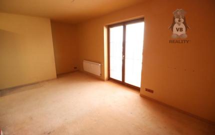 1-izbový apartmán s balkónom vo Veľkej Lomnici