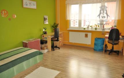 Byt 3+1 s loggiou, sídl. Západ 1, Sp. Nová Ves