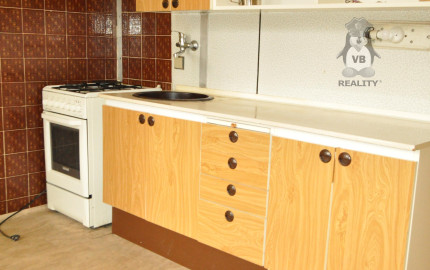 Byt 2+1 s loggiou, centrum Spišská Nová Ves