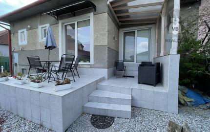 Rodinný dom v blízkosti centra mesta Sp. Nová Ves