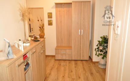 Velkometrážny byt 3+1 s garážou centrum, Sp. Nová Ves