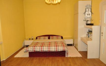 Velkometrážny byt 3+1 s garážou centrum, Sp. Nová Ves