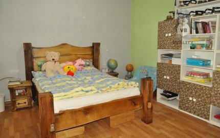 Velkometrážny byt 3+1 s garážou centrum, Sp. Nová Ves