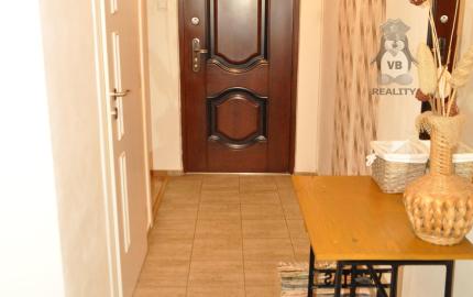 Velkometrážny byt 3+1 s garážou centrum, Sp. Nová Ves