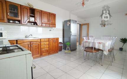 VÝRAZNE ZNÍŽENÁ CENA -Veľkorysý 5. izbový dom, Žbince