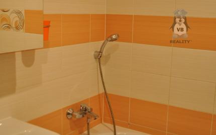 Byt 2+1 s loggiou, sídl. Mier, Spišská Nová Ves