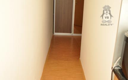 Byt 2+1 s loggiou, sídl. Mier, Spišská Nová Ves