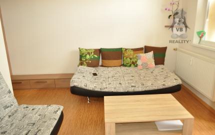 Byt 2+1 s loggiou, sídl. Mier, Spišská Nová Ves