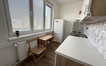 Byt 2+1 s loggiou sídl. Mier, Sp. Nová Ves