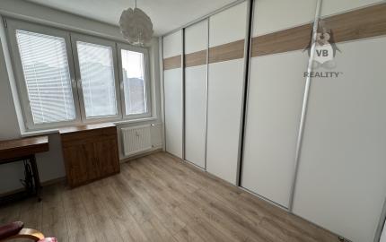 Byt 2+1 s loggiou sídl. Mier, Sp. Nová Ves